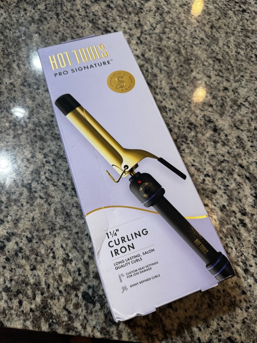 Hot Tools Pro Signature 1¼" Gold Curling Iron - Black/Gold
